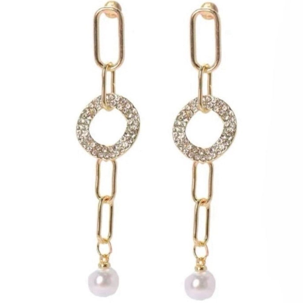 🆕 Sparkling Paperclip Earrings